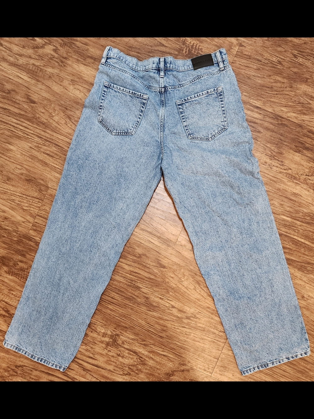 DKNY Light Blue Baggy Boyfriend Jeans Unisex SKATER JEANS Y2K Inspired Size 32